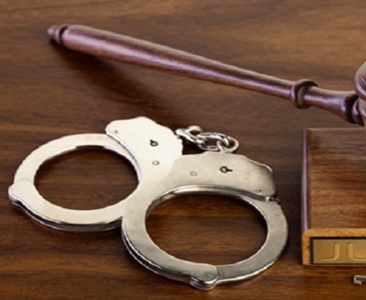 Chống người thi hành công vụ gây thương tích dưới 11% xử lý tội Chống người...