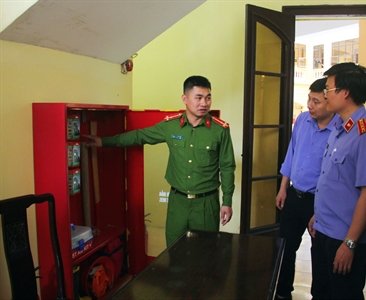 Lớp tập huấn nghiệp vụ phòng cháy và chữa cháy năm 2018 của  Viện KSND hai...