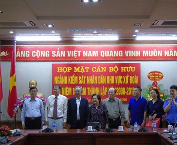 Viện KSND huyện Phúc Thọ tổ chức buổi họp mặt kỷ niệm 10 năm Hội cán bộ hưu...