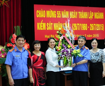 VIỆN KSND QUẬN HAI BÀ TRƯNG TỔ CHỨC GIAO LƯU, GẶP MẶT NHÂN DỊP KỶ NIỆM 55...