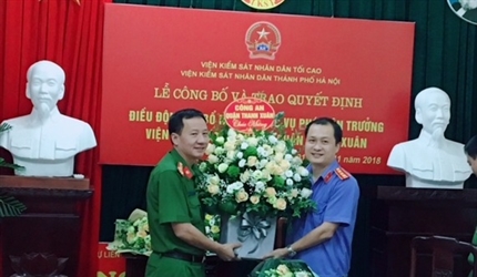 Lễ công bố và trao Quyết định điều động, bổ nhiệm Phó Viện trưởng Viện...