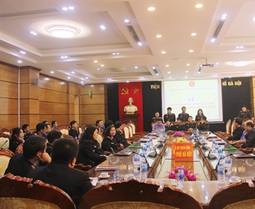 Viện KSND thành phố Hà Nội tổ chức Lễ ký kết giao ước thi đua năm 2019 giữa...