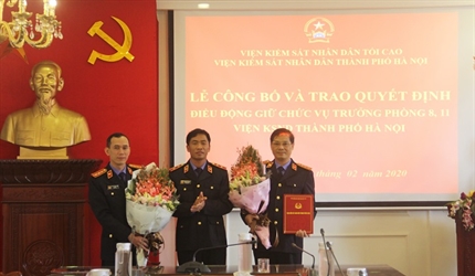 Lễ công bố và trao Quyết định điều động giữ chức vụ Trưởng phòng 8, 11...