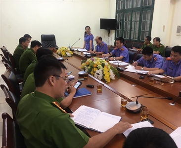 Phòng 2 trực tiếp kiểm sát việc tiếp nhận, giải quyết tố giác, tin báo về...