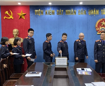 Viện KSND quận Tây Hồ chung tay ủng hộ đồng bào bị thiệt hại, ảnh hưởng do...