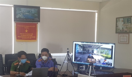 VKSND thành phố Đà Nẵng phối hợp lấy lời khai trực tuyến