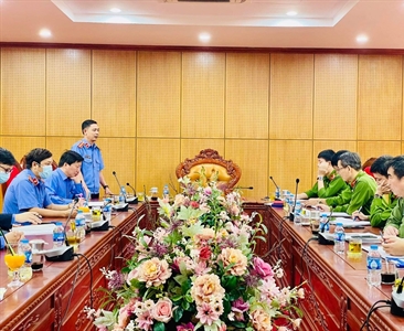 Viện KSND các quận Thanh Xuân, Long Biên thực hiện trực tiếp kiểm sát việc...