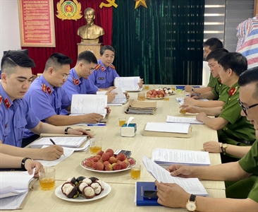 Viện KSND quận Hoàn Kiếm trực tiếp kiểm sát việc tiếp nhận, giải quyết...