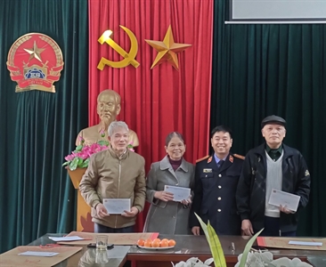 Viện KSND huyện Chương Mỹ  tổ chức gặp mặt cán bộ hưu trí nhân dịp Tết...