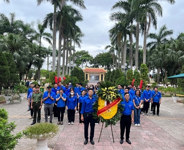 Đoàn thanh niên Viện KSND quận Ba Đình tham gia các hoạt động kỷ niệm 76 năm...