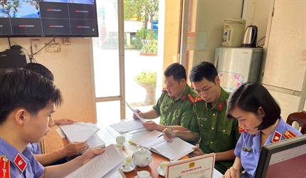 Cơ quan CSĐT Công an huyện chủ trì, phối hợp với Viện KSND huyện Đan...