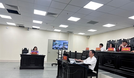 Phòng 1 Viện KSND thành phố Hà Nội phối hợp với Tòa án cùng cấp tổ chức...