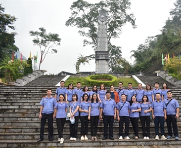 Chi đoàn Viện KSND quận Hai Bà Trưng về thăm Khu di tích Quốc gia đặc biệt...