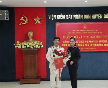 Lễ Công bố và trao Quyết định điều động giữ chức vụ Phó Viện trưởng Viện...