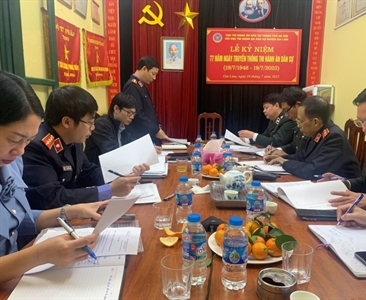 Viện KSND huyện Gia Lâm trực tiếp kiểm sát Chi cục Thi hành án dân sự huyện...