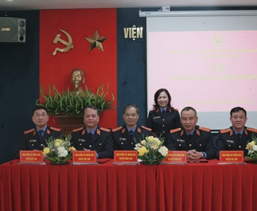 Cụm thi đua số 3 - Viện KSND thành phố Hà Nội tổ chức Lễ ký kết giao ước thi...