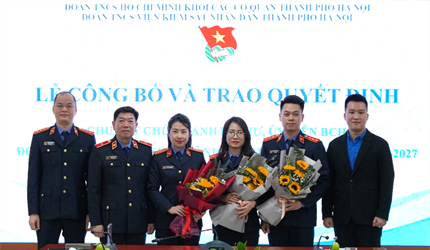 Lễ công bố vào trao quyết định chuẩn y chức danh Bí thư, Ủy viên BCH  ...