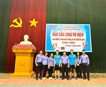 Viện KSND huyện Ba Vì tham dự Giải "Cầu lông vô địch” chào mừng 78 năm Ngày...