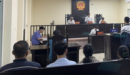 Viện KSND huyện Ứng Hòa phối hợp với Tòa án nhân dân cùng cấp tổ chức...