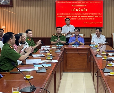 Lễ ký kết Quy chế phối hợp công tác trong việc tiếp nhận, giải quyết nguồn...