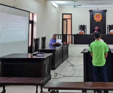 Viện KSND thị xã Sơn Tây phối hợp tổ chức phiên tòa rút kinh nghiệm vụ án...