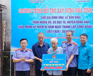 Viện KSND huyện Đông Anh tổ chức quyên góp và trao tặng kinh phí hỗ trợ xây...