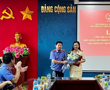 Lễ công bố và trao quyết định điều động và bổ nhiệm chức vụ Phó Viện trưởng...