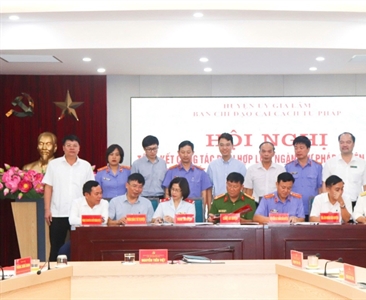 Ban Chỉ đạo Cải cách Tư pháp huyện Gia Lâm tổ chức Hội nghị ký Quy chế phối...