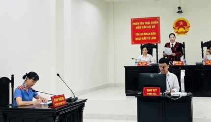 Viện KSND quận Bắc Từ Liêm phối hợp cùng Tòa án nhân dân quận xét xử 04...