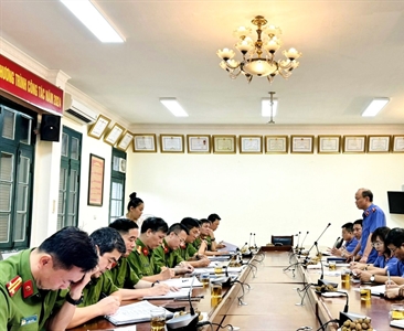 Phòng 2 Viện KSND thành phố Hà Nội trực tiếp kiểm sát việc tiếp nhận, giải...