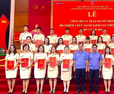 Lễ công bố và trao quyết định bổ nhiệm chức danh Kiểm sát viên sơ cấp đợt 1...