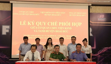 Viện KSND huyện Hoài Đức tổ chức Lễ ký kết quy chế phối hợp liên ngành