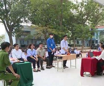 Viện KSND huyện Phúc Thọ tích cực hưởng ứng Ngày Pháp luật Việt Nam năm 2024