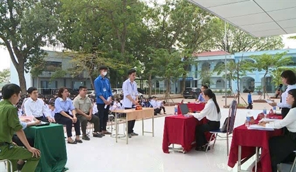 Viện KSND huyện Phúc Thọ tích cực hưởng ứng Ngày Pháp luật Việt Nam năm...