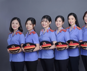 Quy định mới về sử dụng trang phục, Giấy chứng minh Kiểm sát viên trong...