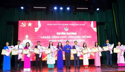 Tuyên dương 24 cán bộ, công chức, viên chức trẻ giỏi thành phố Hà Nội