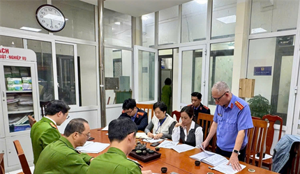 Viện KSND quận Hai Bà Trưng trực tiếp kiểm sát việc tạm giữ, tạm giam...