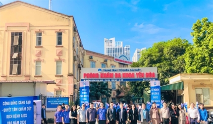 Chi Đoàn Viện KSND quận Cầu Giấy tham gia mít tinh – diễu hành hưởng...