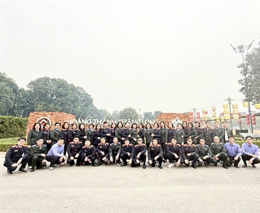 Chi bộ Viện KSND và Chi bộ Chi cục Thi hành án dân sự quận Hoàn Kiếm phối...