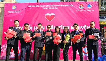 Chi đoàn Viện KSND quận Đống Đa – Hiến máu nhân đạo, niềm vui nhân đôi