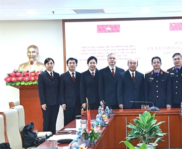 VKSND TP Hà Nội tiếp đoàn đại biểu VKSND tỉnh Hà Nam, Trung Quốc
