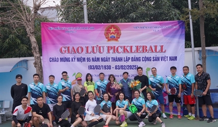 Giao lưu Pickleball chào mừng kỷ niệm 95 năm ngày thành lập Đảng Cộng...