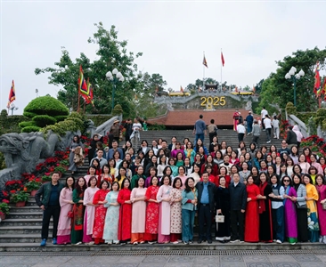 Hoạt động ý nghĩa của Ban vì sự tiến bộ phụ nữ - Công đoàn Viện KSND thành...