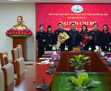 Chi bộ Phòng Kiểm sát và giải quyết đơn khiếu nại, tố cáo trong hoạt động tư...