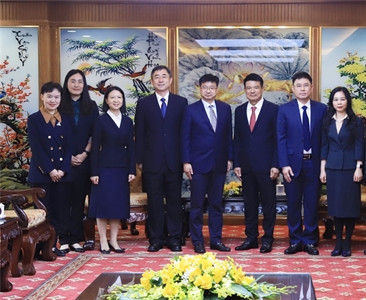 Lãnh đạo VKSND tối cao tiếp Đoàn đại biểu VKSND tối cao Trung Quốc