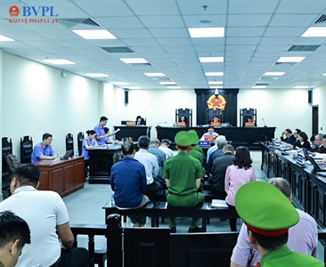 Dàn cựu lãnh đạo Tổng Công ty Chè Việt Nam hầu tòa