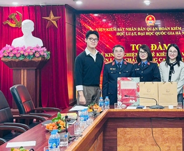 Viện KSND quận Hoàn Kiếm tổ chức tọa đàm Chia sẻ kinh nghiệm nghề Kiểm sát...