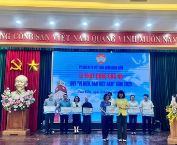 Viện KSND quận Hoàn Kiếm ủng hộ Quỹ “Vì biển, đảo Việt Nam” năm 2025