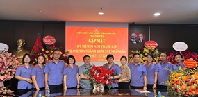 Viện KSND thành phố Hà Nội chúc mừng 38 năm ngày thành lập...