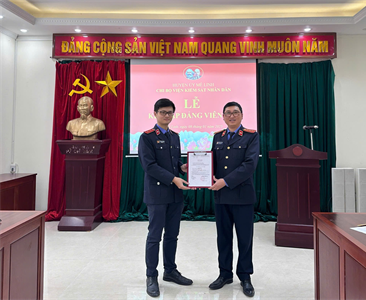 Chi bộ Viện KSND huyện Mê Linh tổ chức kết nạp Đảng viên mới